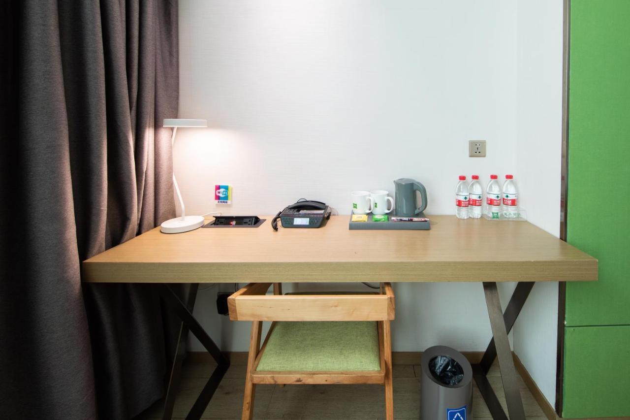 Ibis Styles Xm Zhongshan Hotel Xiamen Bagian luar foto