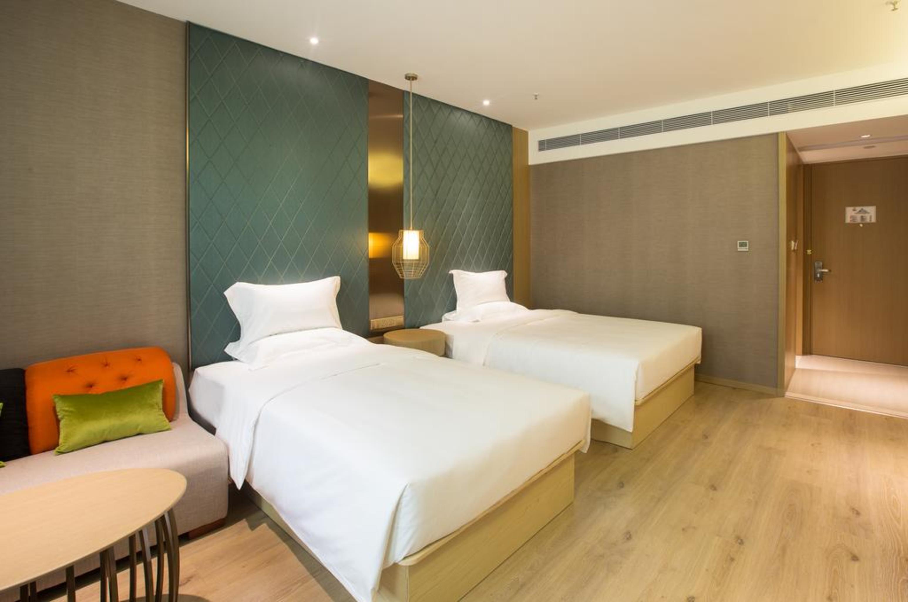 Ibis Styles Xm Zhongshan Hotel Xiamen Bagian luar foto